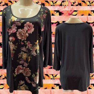 Sami & Jo +2X Black Foil Floral Print Round Neckline 3/4 Sleeve Popover Top